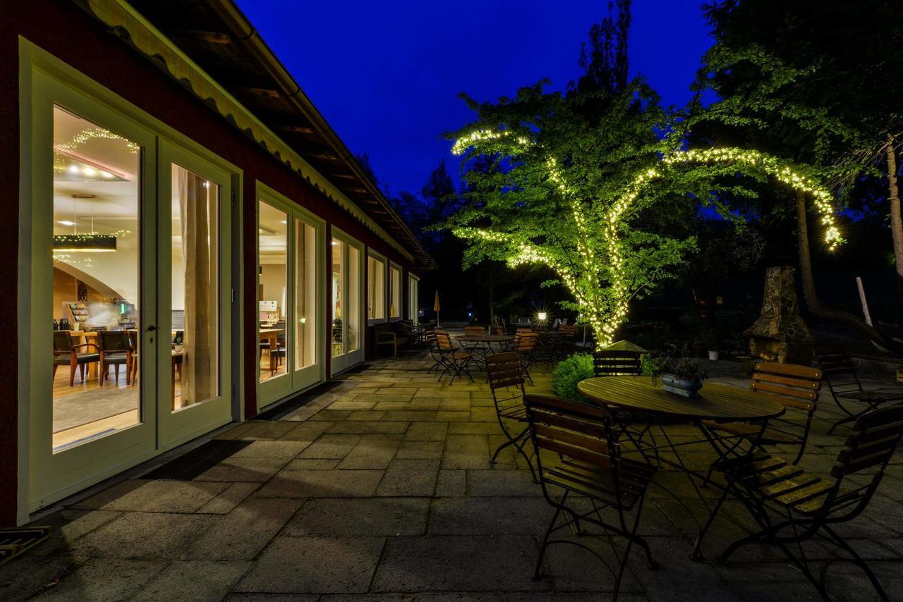 Seinz Wisdom Resort - Bio-Hotel Vegan-Vegetarisch Bad Kohlgrub Exteriör bild