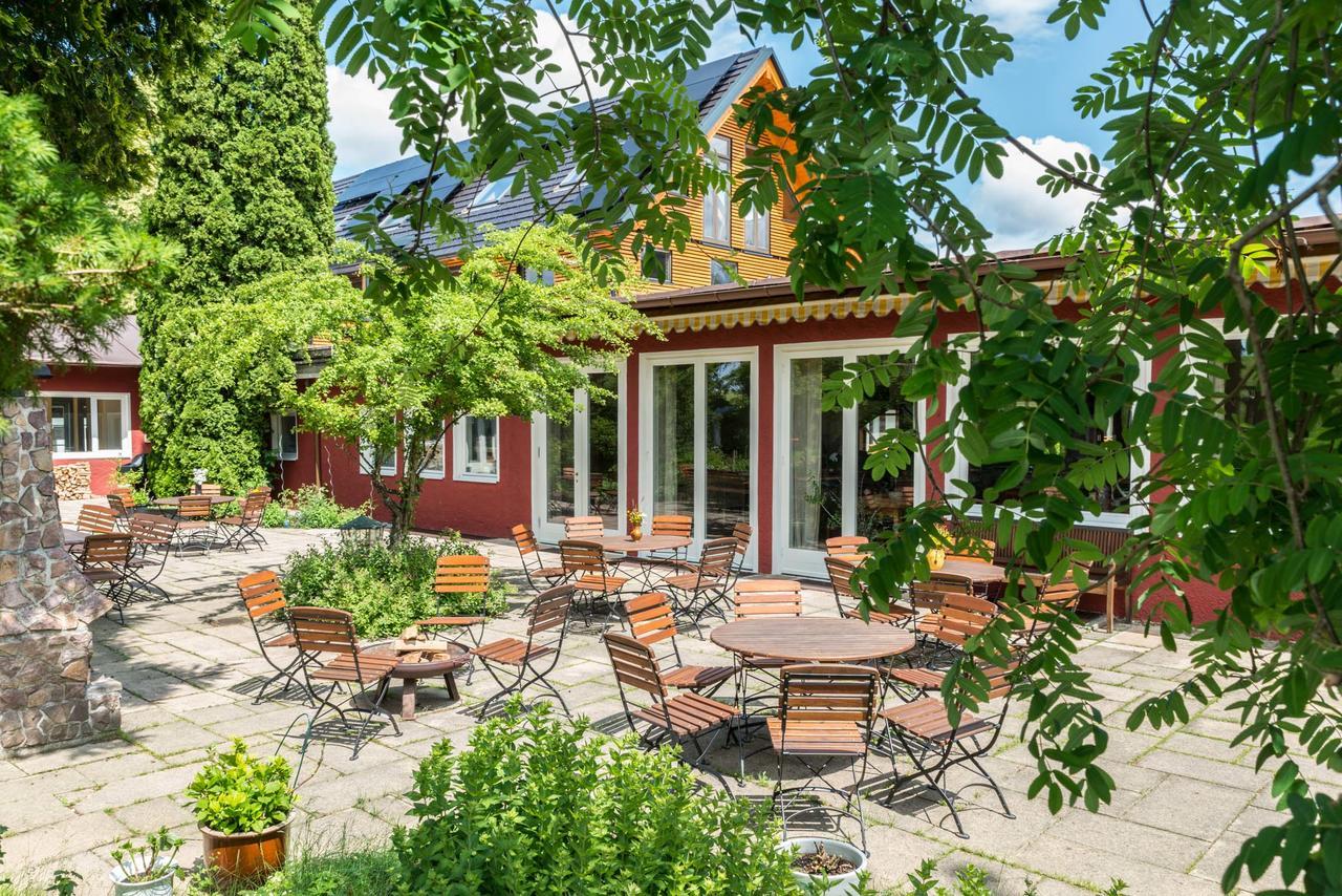 Seinz Wisdom Resort - Bio-Hotel Vegan-Vegetarisch Bad Kohlgrub Exteriör bild